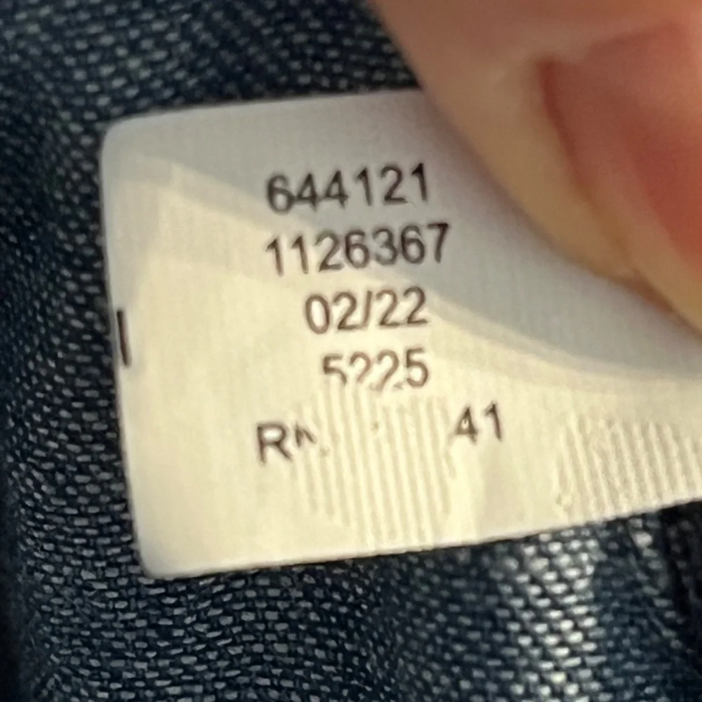 Lane Bryant Top Women 26 Blue Denim Ruffle Smocked Neutral Boho Western Cowgirl - Picture 14 of 14